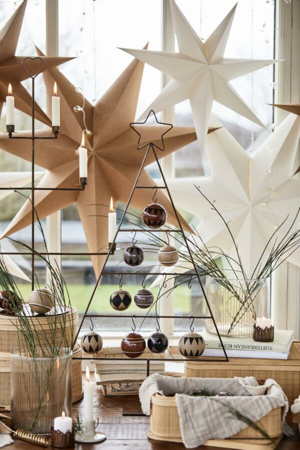 Ib Laursen Weihnachtskugel Pappmaché rustic brown Streifen – Bild 5